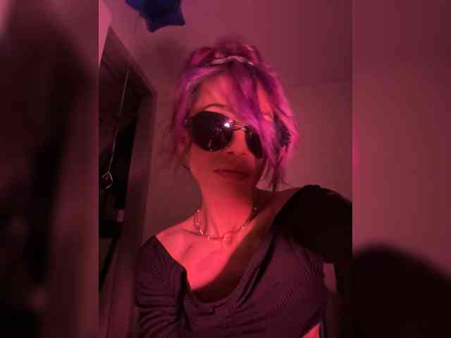 VIP17CoupleDream webcam