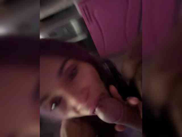 VIP17CoupleDream webcam