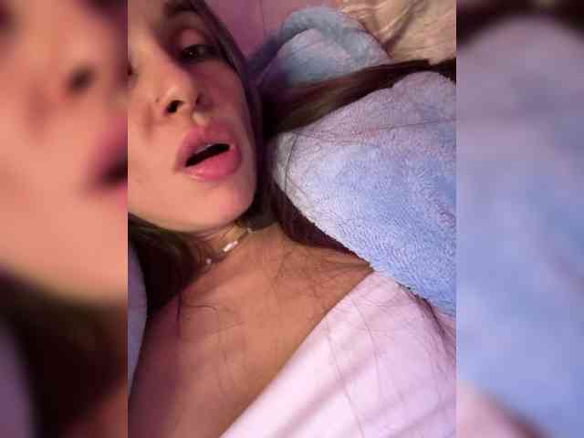 VIP17CoupleDream webcam