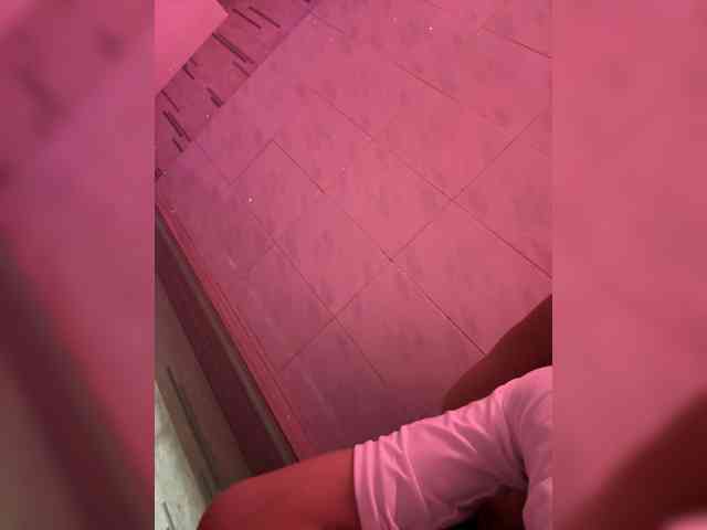 VIP17CoupleDream webcam