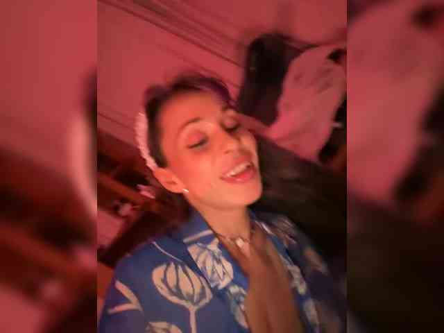 VIP17CoupleDream webcam