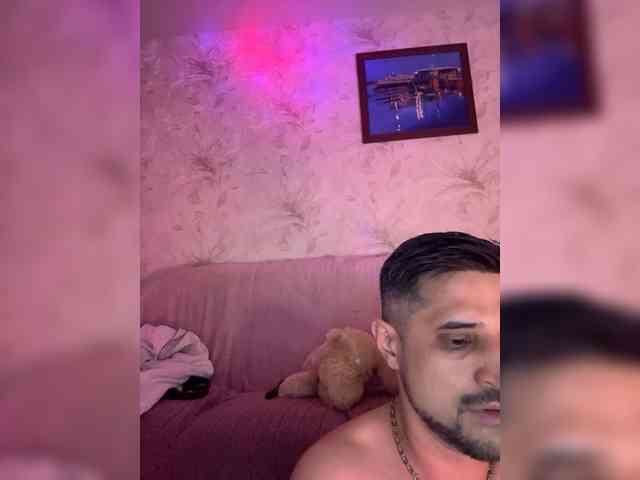 VIP17CoupleDream webcam