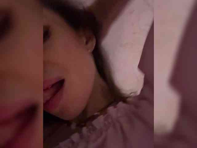 VIP17CoupleDream webcam