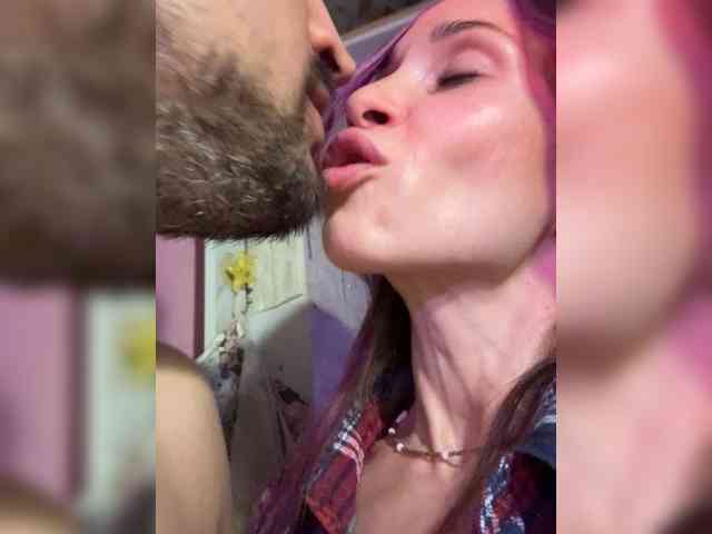 VIP17CoupleDream webcam