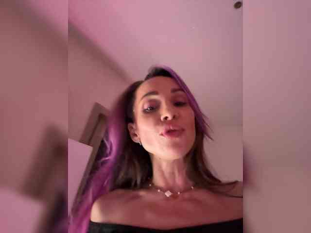 VIP17CoupleDream webcam