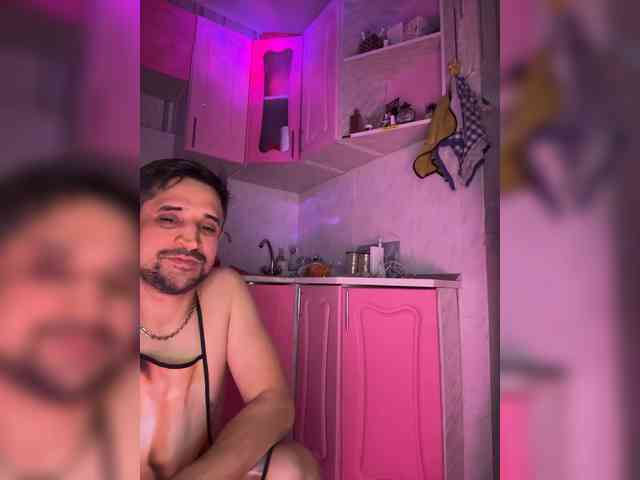 VIP17CoupleDream webcam