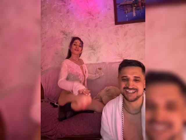 VIP17CoupleDream webcam