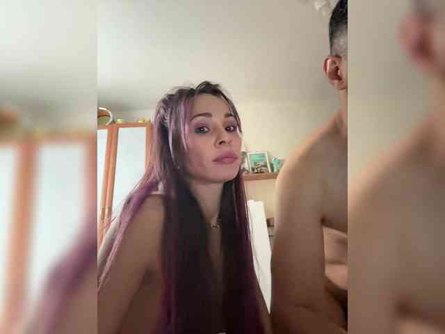 VIP17CoupleDream webcam