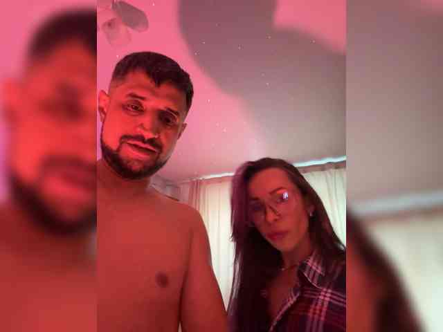 VIP17CoupleDream webcam