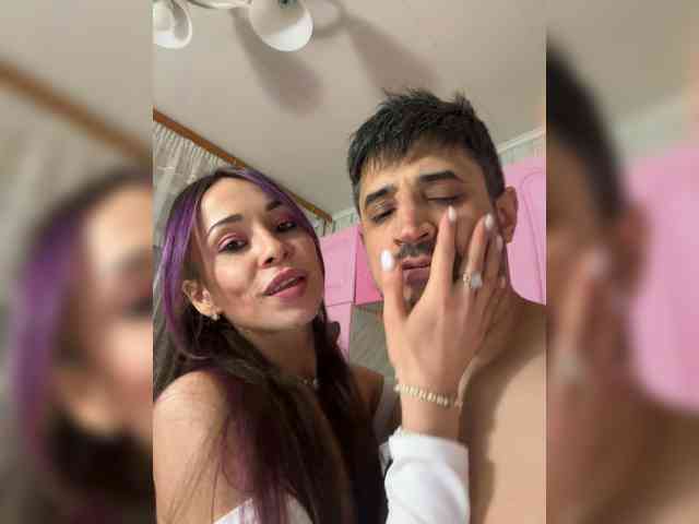 VIP17CoupleDream webcam