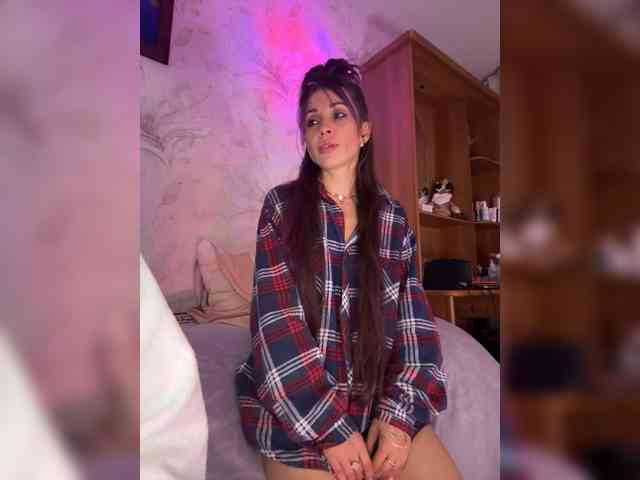 VIP17CoupleDream webcam