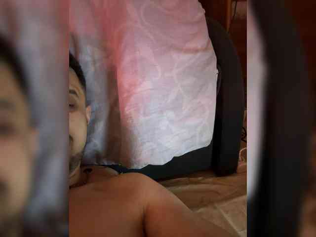 VIP17CoupleDream webcam