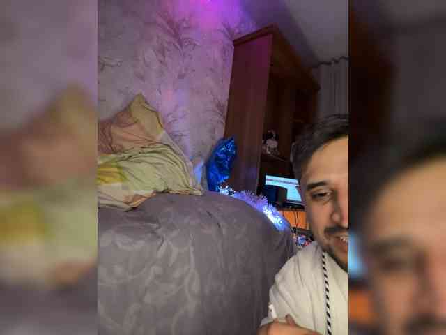 VIP17CoupleDream webcam