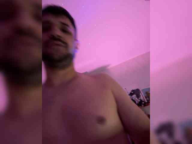 VIP17CoupleDream webcam