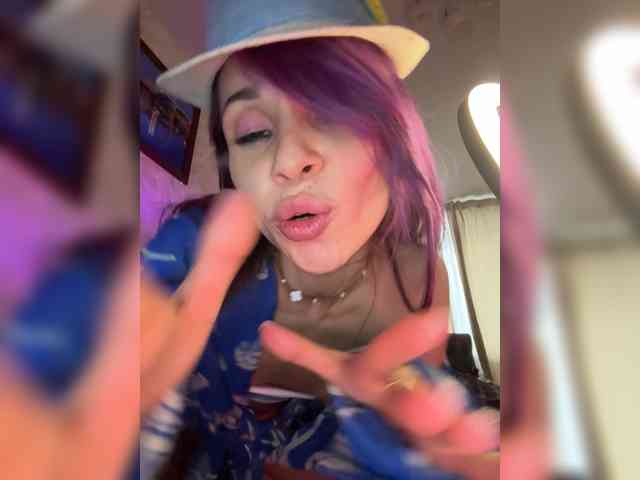 VIP17CoupleDream webcam