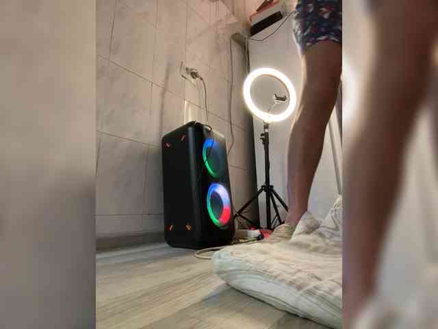 VIP17CoupleDream webcam