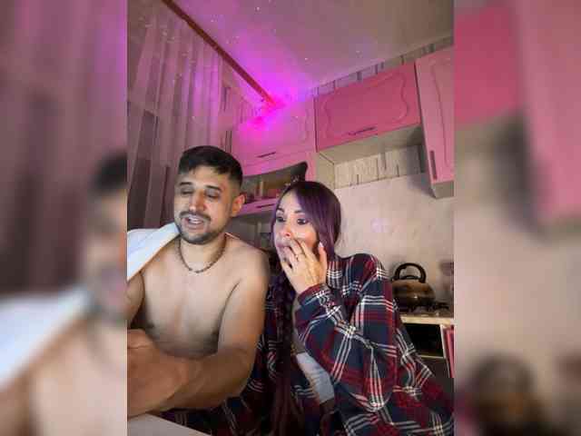 VIP17CoupleDream webcam