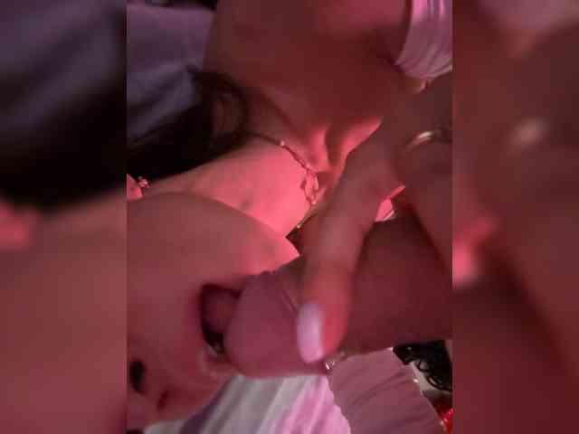 VIP17CoupleDream webcam