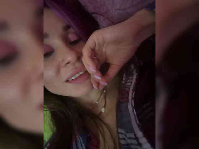 VIP17CoupleDream webcam