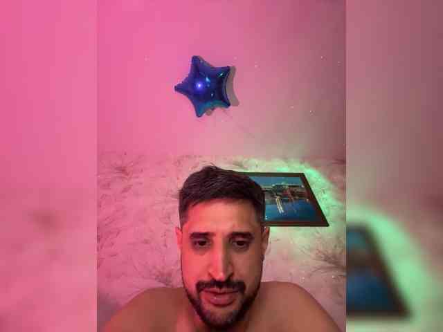 VIP17CoupleDream webcam