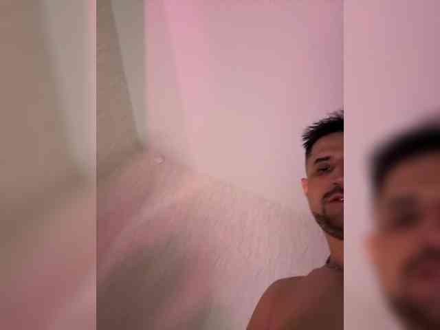 VIP17CoupleDream Live Webcam on BongaCams