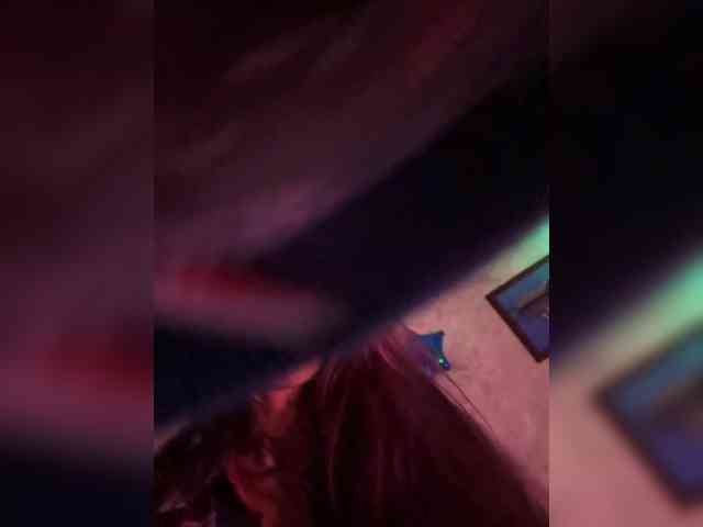 VIP17CoupleDream webcam