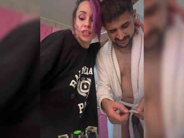 VIP17CoupleDream webcam