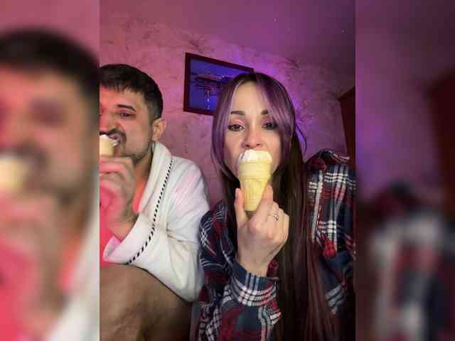 VIP17CoupleDream webcam