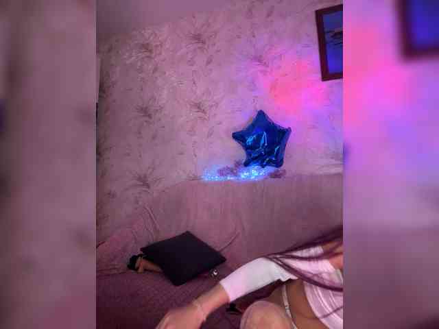 VIP17CoupleDream webcam