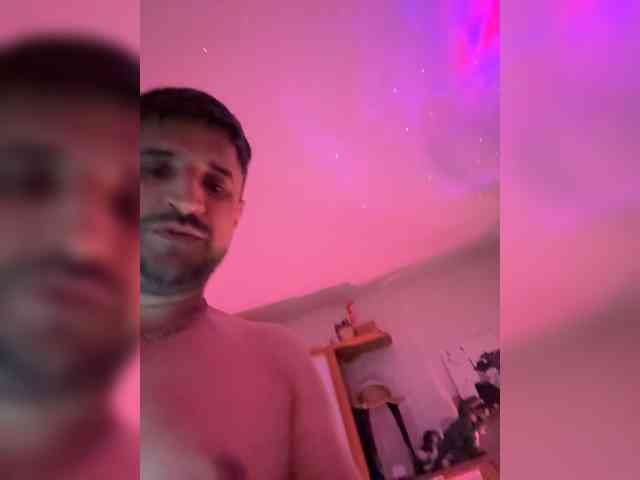 VIP17CoupleDream webcam