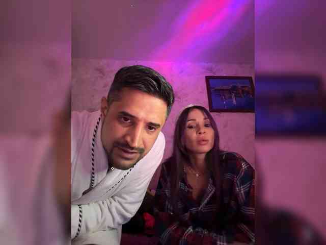 VIP17CoupleDream webcam