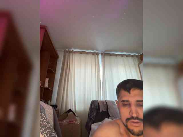 VIP17CoupleDream webcam