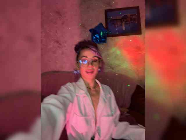 VIP17CoupleDream webcam