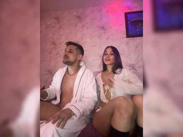 VIP17CoupleDream webcam