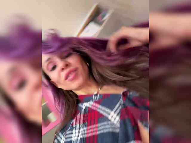 VIP17CoupleDream webcam