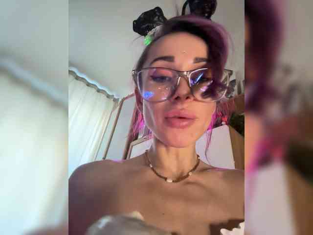 VIP17CoupleDream webcam