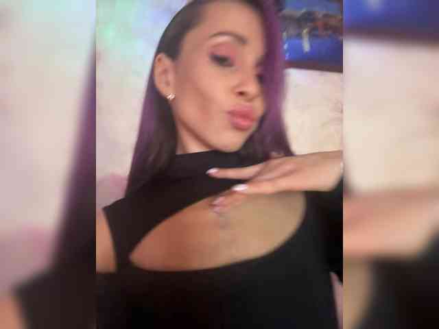 VIP17CoupleDream webcam