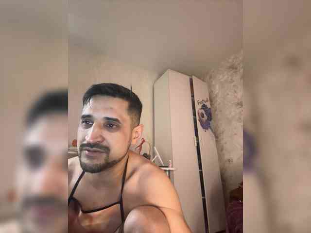 VIP17CoupleDream webcam