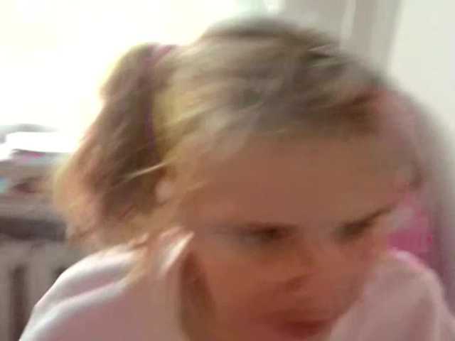 ElenaPleasure webcam