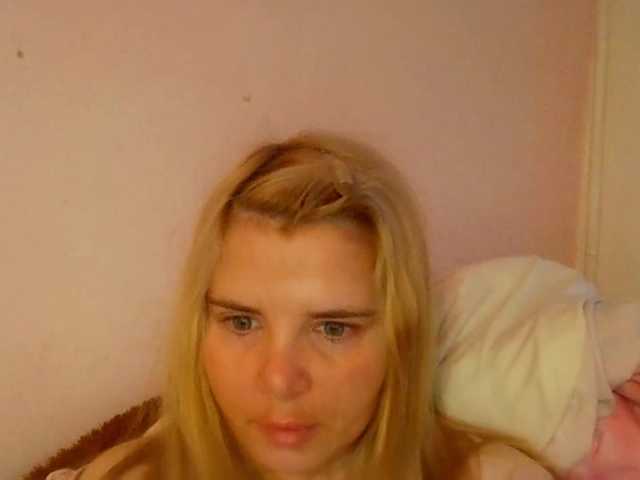 ElenaPleasure webcam