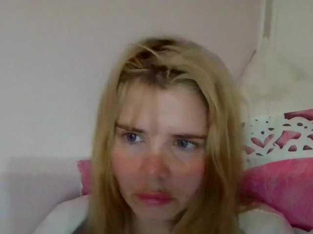 ElenaPleasure Live Cam on BongaCams