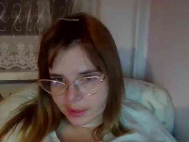 ElenaPleasure webcam