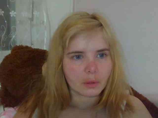 ElenaPleasure webcam