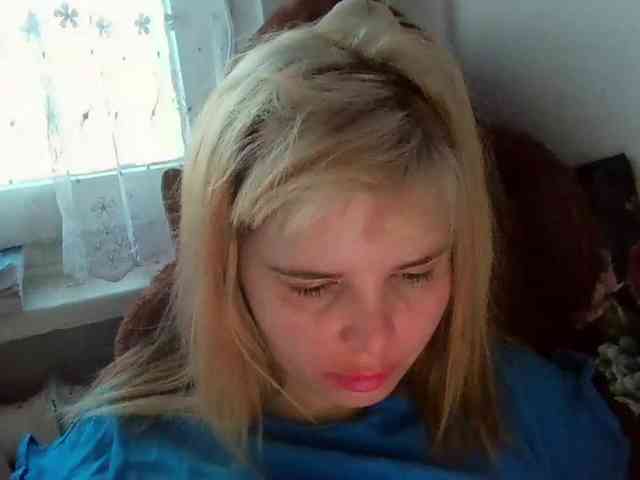 ElenaPleasure webcam