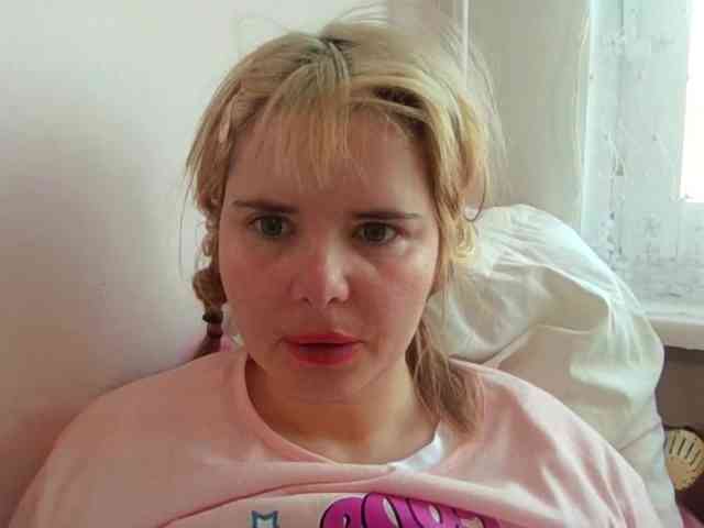 ElenaPleasure webcam