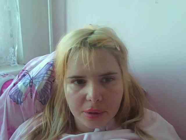 ElenaPleasure webcam