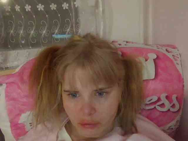 ElenaPleasure webcam