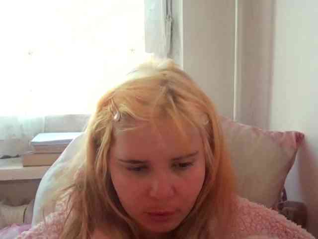 ElenaPleasure webcam