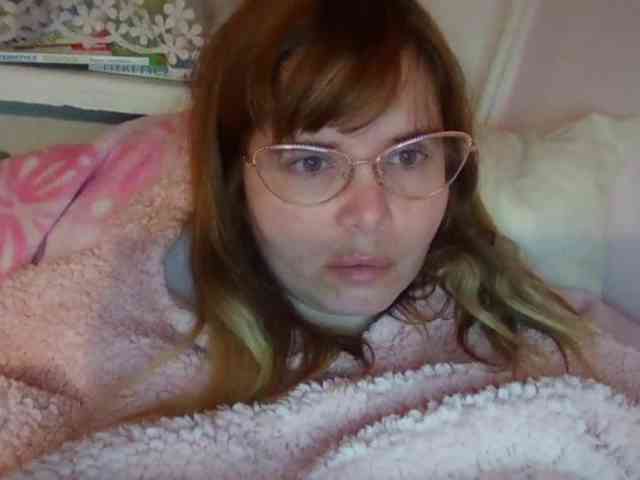 ElenaPleasure webcam