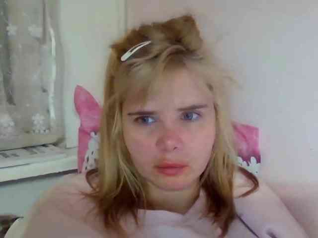 ElenaPleasure webcam